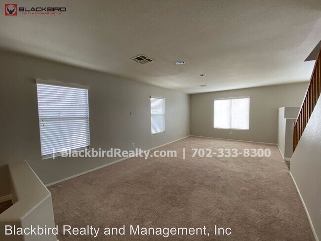 Building Photo - 8713 W Majestic Pine Ave