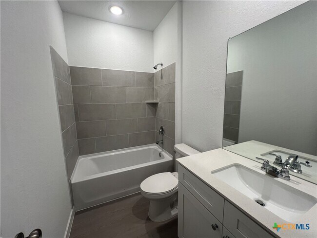 Building Photo - 8908 San Carlos