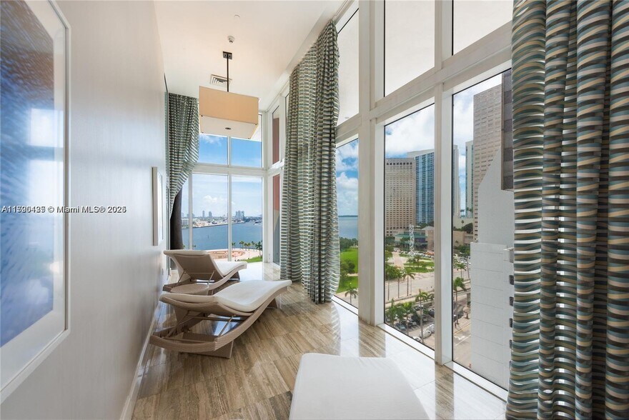 Building Photo - 50 Biscayne Blvd