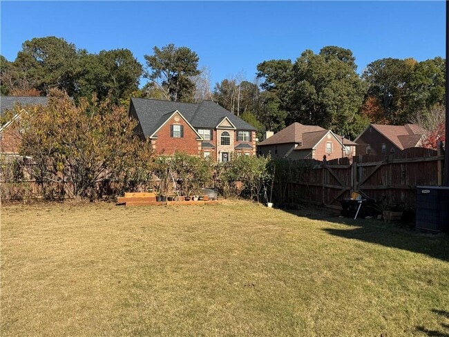 Building Photo - 352 Plymstock Dr