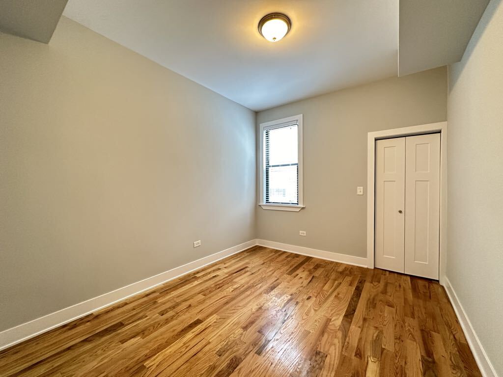 Building Photo - 383 Park Ave