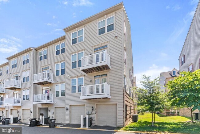 Building Photo - 14194 Haro Trail