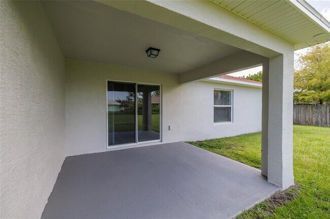 Building Photo - 4 Princess Ruth Ln