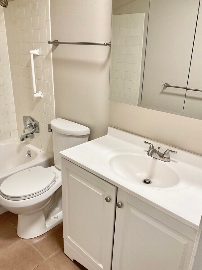 0AC66638-CB1D-47B2-A8DD-ADCBB04326EE - Villa Rosa