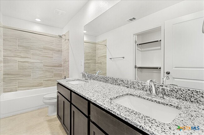 Building Photo - 1242 Lehmann Dr