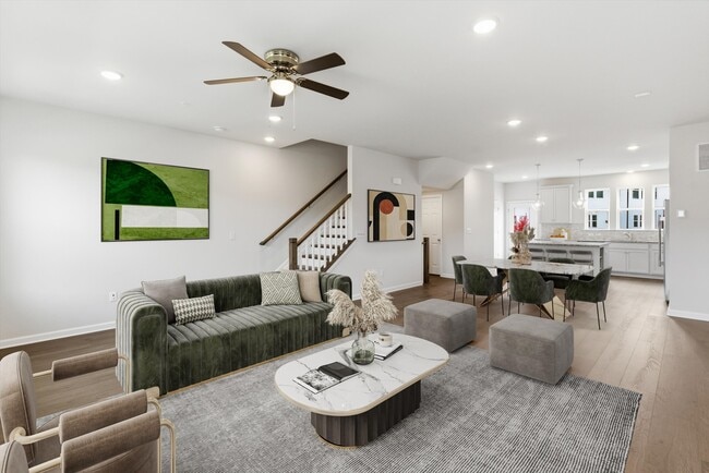 Building Photo - 12 Barton Ave