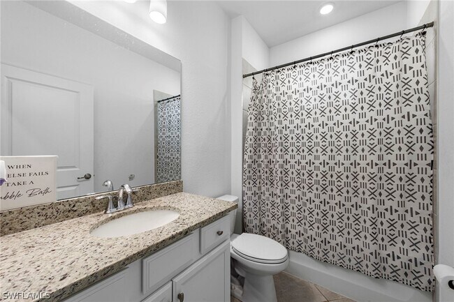 Building Photo - 3257 Altimira Dr