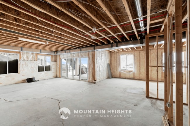 Building Photo - 5615 Valley View Rd