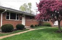 Building Photo - Charming 3BR 1 BA Home with Renovated Kitchen & In-unit Laundry in Worthington