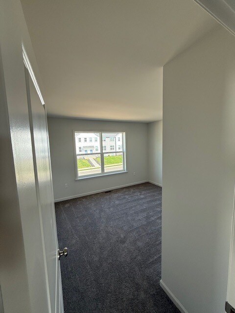 Building Photo - 50 N Conifer Dr