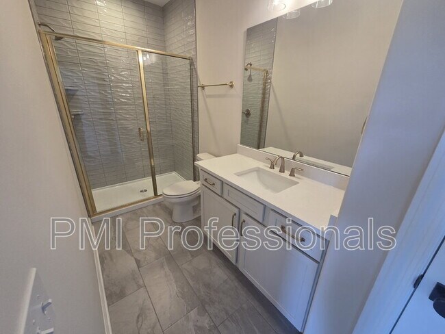 Building Photo - 1345 Rebecca Johns Dr