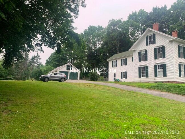 Building Photo - 92 Main Rd N