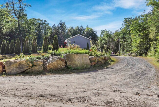 Building Photo - 117 Access Rd