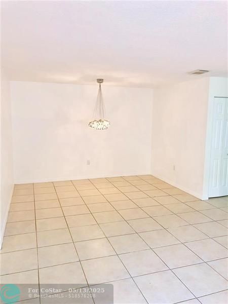 Building Photo - 20554 SW 93rd Ave