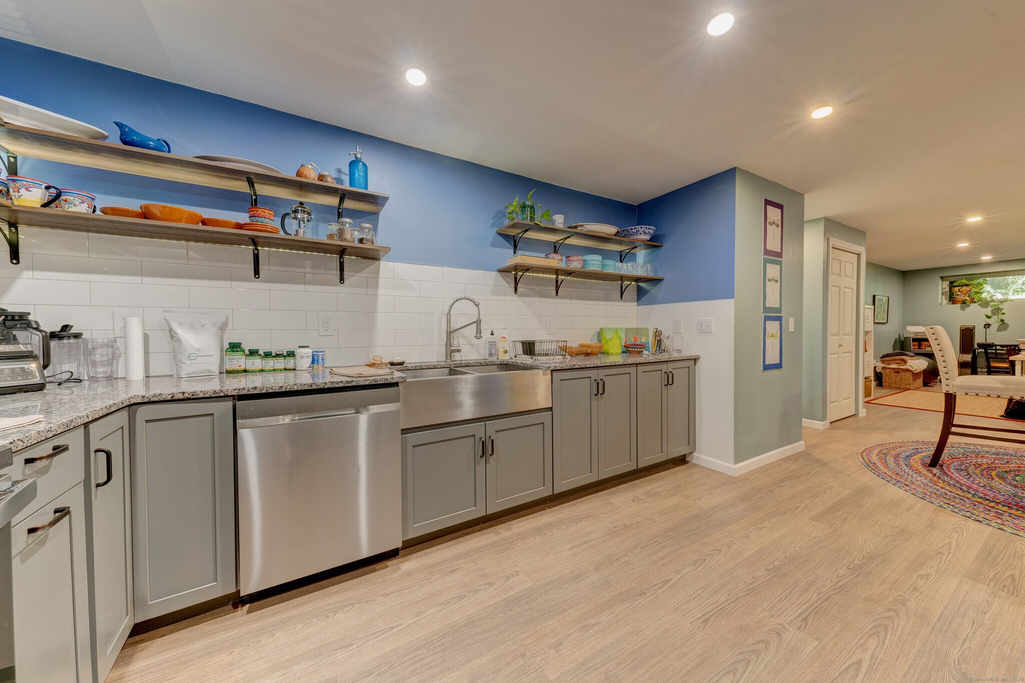 Kitchen - 404 Bassetts Bridge Rd