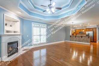 Building Photo - Beautiful large 1800 sf 3/2 for $2000 Townhome in Hixson with a garage and attic storage!