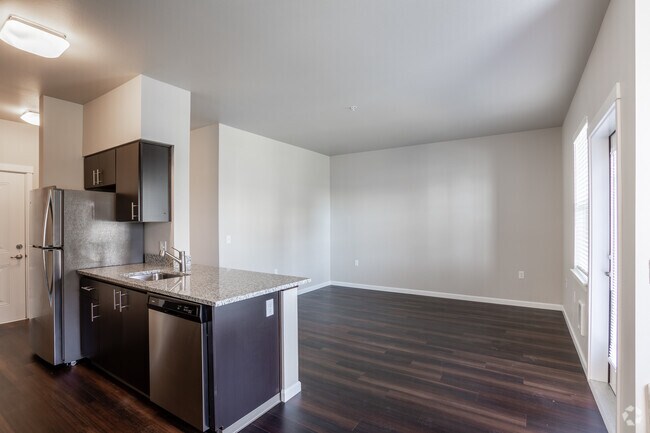 1BR, 1BA - 750 SF - Grove Ph II