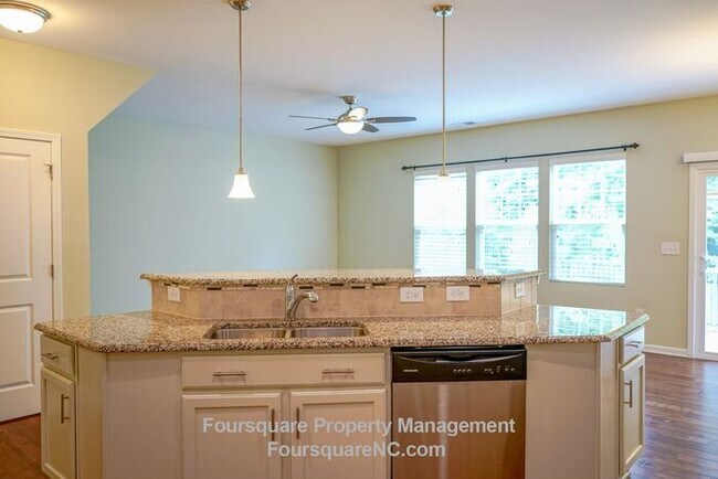 Building Photo - Charming End-Unit Townhome with Bonus Room, Screened Porch & 2-Car Garage – Convenient to RTP, RD...