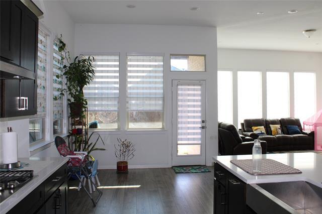 Building Photo - 3108 Armstrong Ave