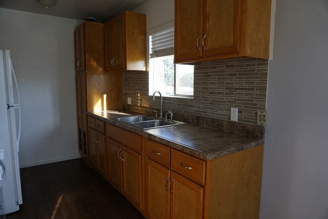 Building Photo - 12027 Ayres Ave