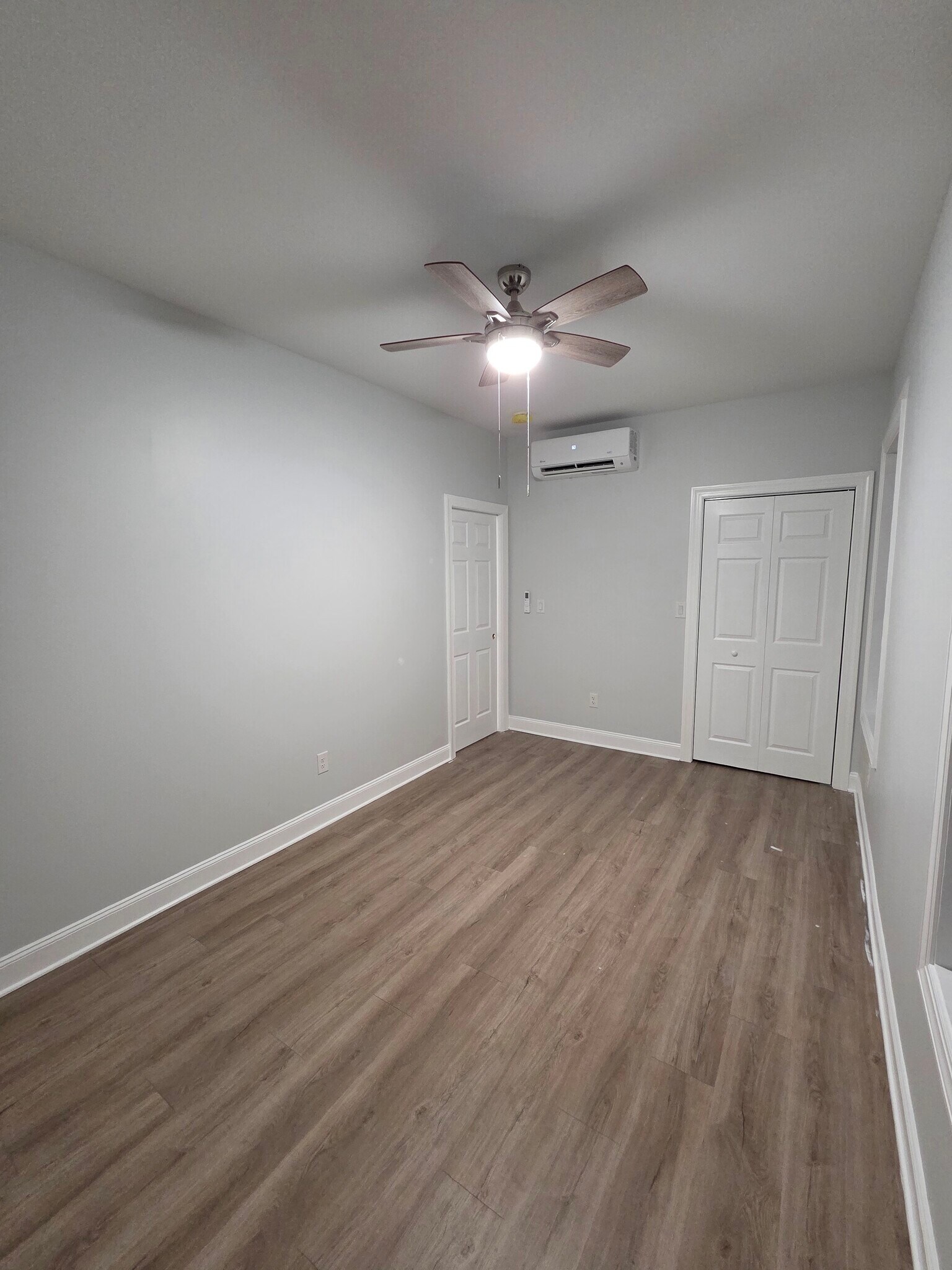 Building Photo - 840 2nd St