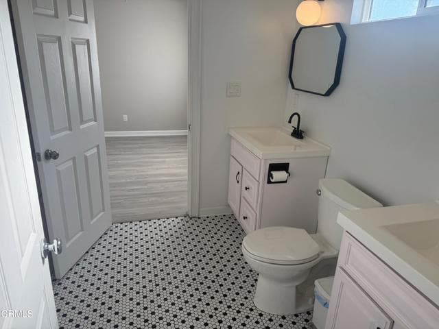 Building Photo - 4982 Lafayette St