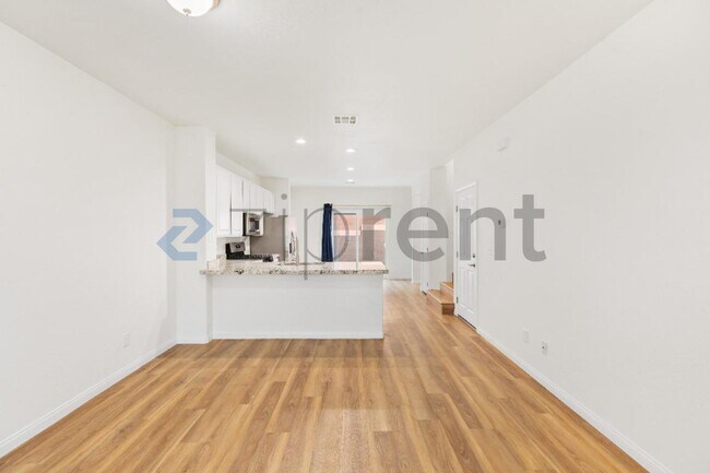 Building Photo - 3444 N Bearpin Gap Ln