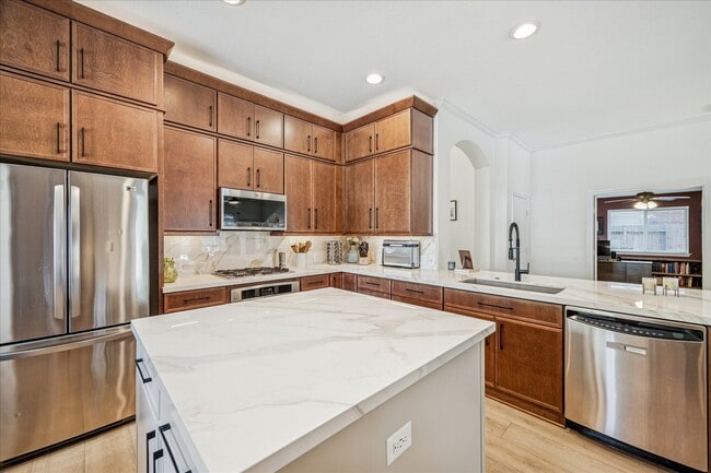 Building Photo - 20019 Alcea Ct