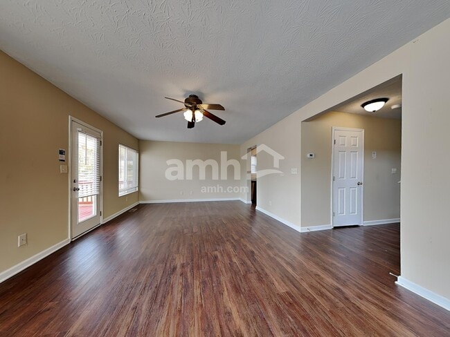 Building Photo - 1153 Reveres Run