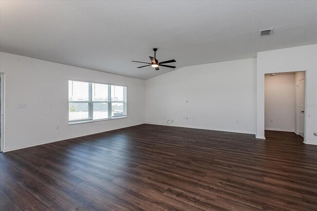 Building Photo - 1434 Geranium Dr