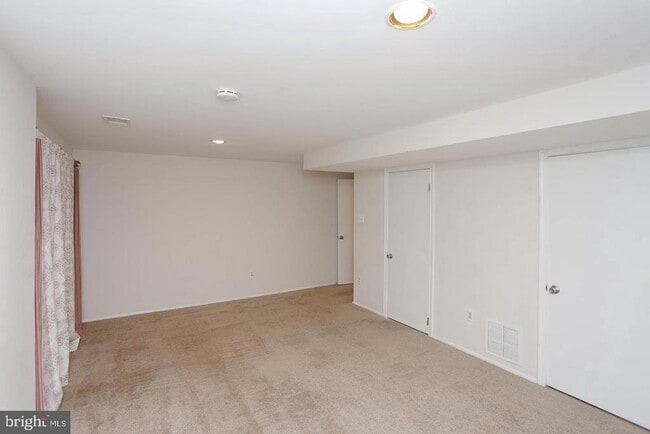 Building Photo - 4710 Leyden Way