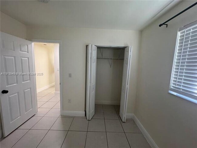 Building Photo - 29523 SW 144th Ct