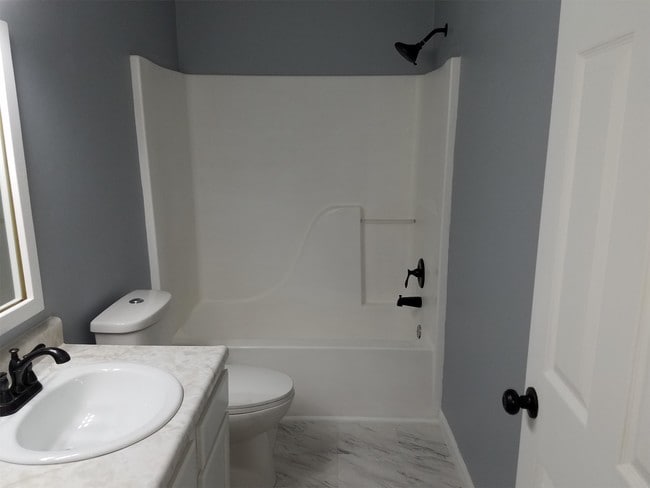 Building Photo - 1320 -1340 S Harriet St