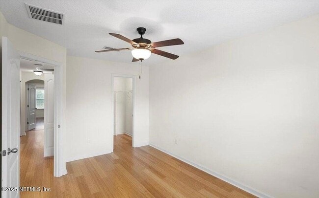 Building Photo - 612 Wishing Wy