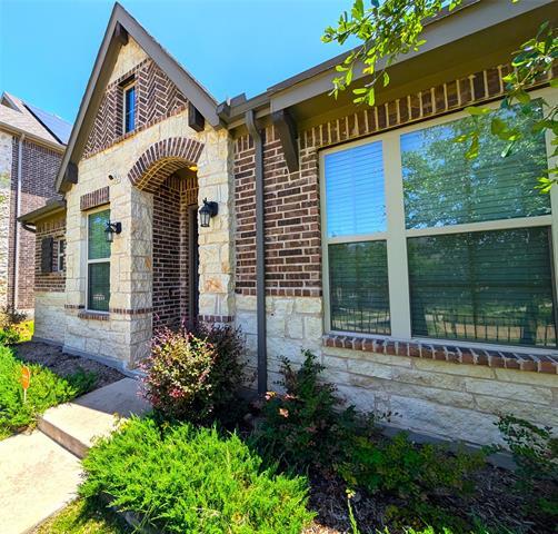 Primary Photo - 306 Park Dr
