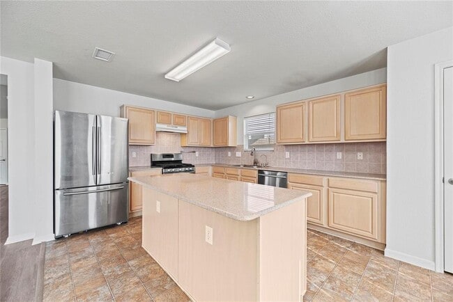 Building Photo - 16314 Chandler Ridge Ln