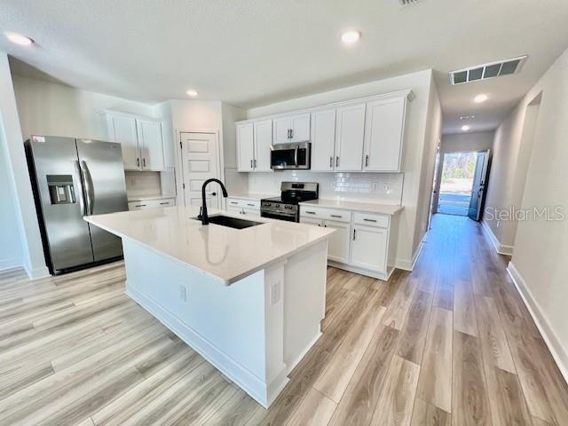 Building Photo - 1497 Laredo Ave