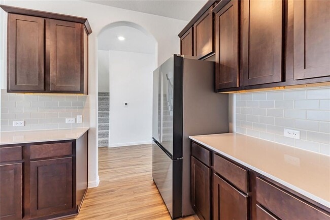 Building Photo - 408 Mante Ct