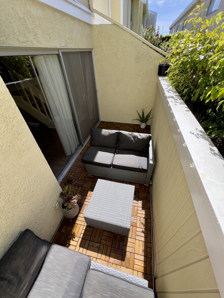 private patio - 1339 26th St