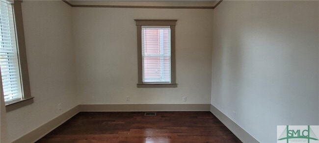 Building Photo - 1018 E Gwinnett St
