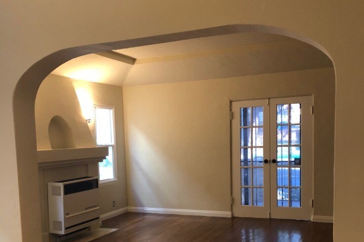 Building Photo - 4235 Degnan Blvd