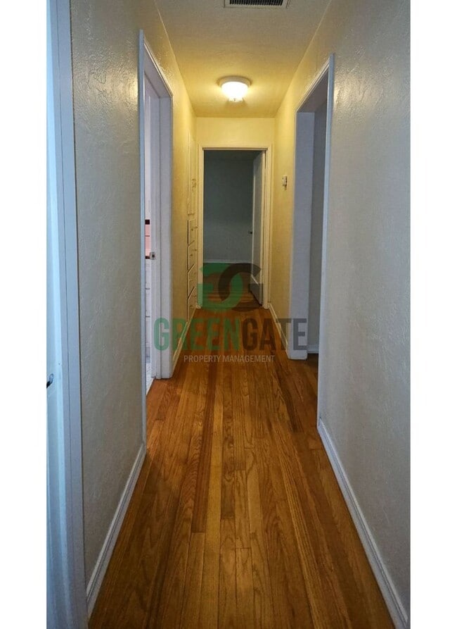 Building Photo - Lovely 2 Bedroom Home in Modesto AVAILABLE NOW!!