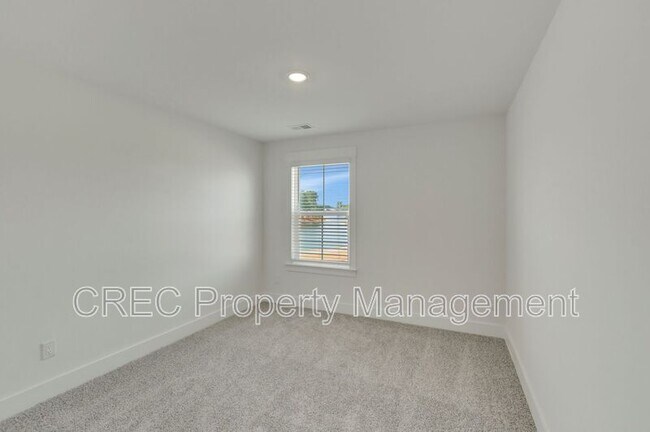 Building Photo - 101 Indigo Cvs Blvd