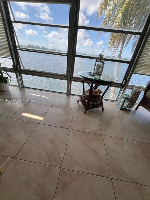 Building Photo - 1175 Miami Gardens Dr