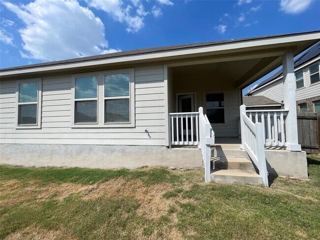 Building Photo - 709 N Emory Cove
