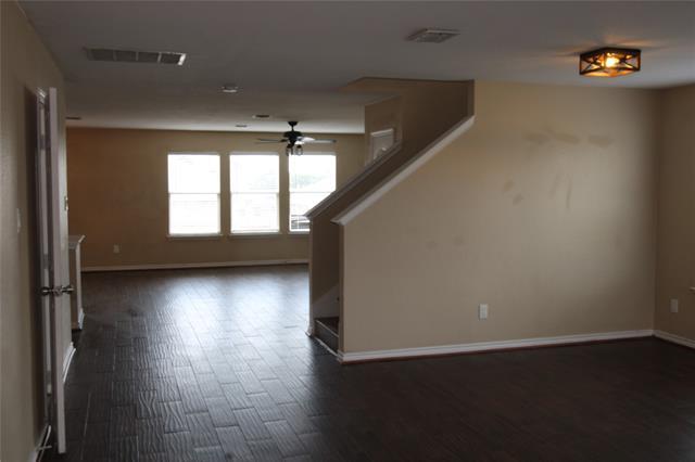 Building Photo - 2435 Castle Pines Dr