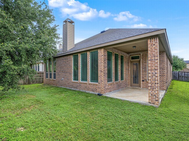 Building Photo - 27215 Symphony Creek Ln