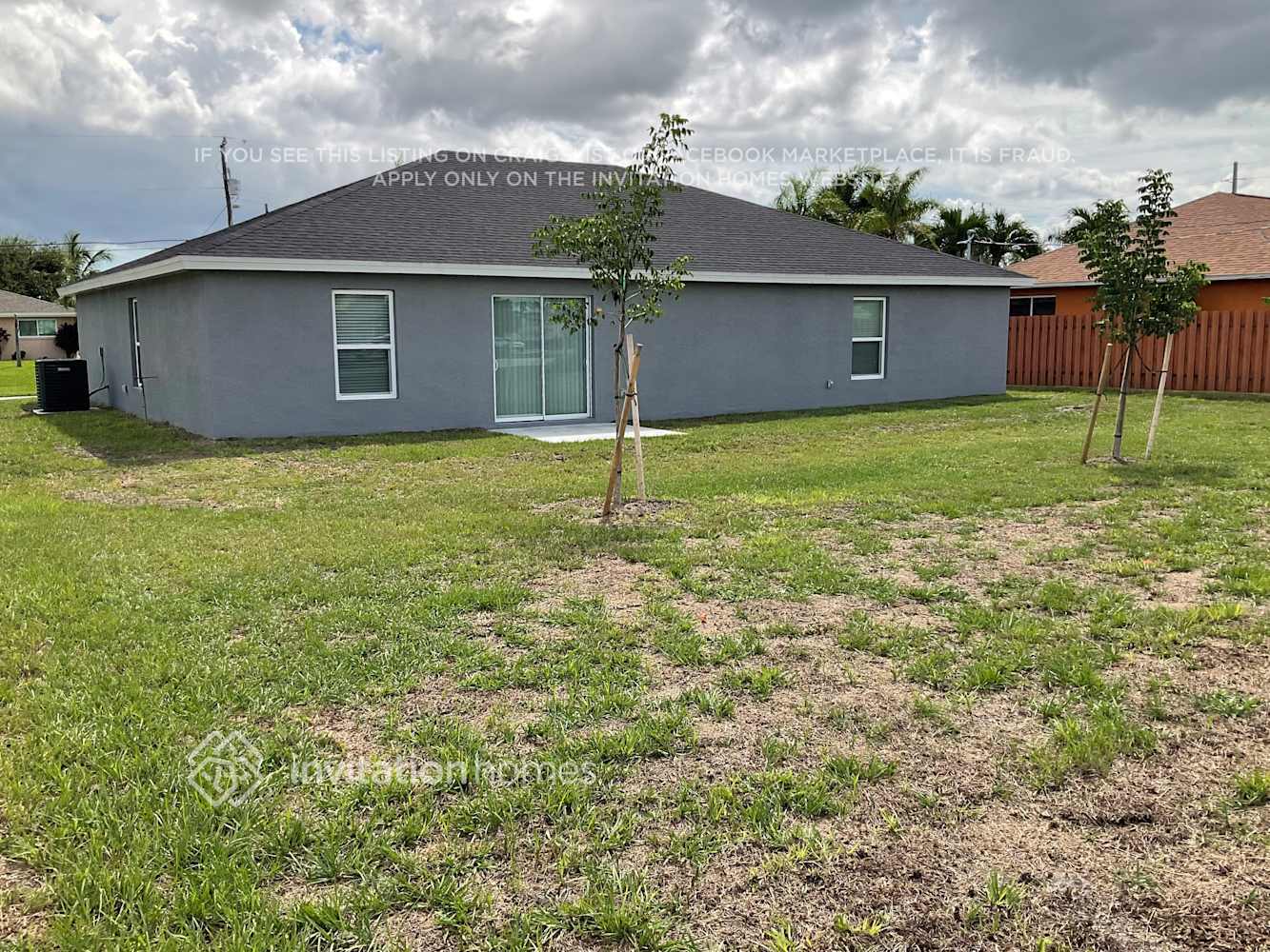 Building Photo - 121 SE 16th Terrace