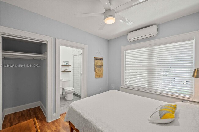 Building Photo - 1337 SW 15th St