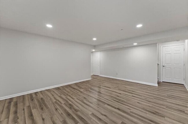 Building Photo - 5103 Spruce Rd